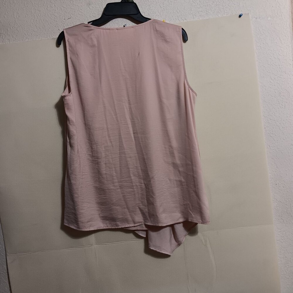 CHICOS - Picture 2 of 4